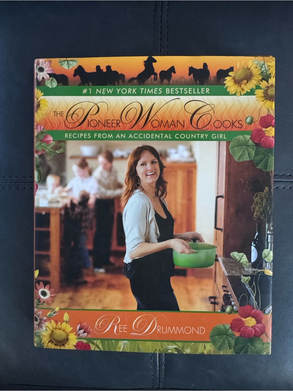 The Pioneer Woman Cooks Cookbook -Ree Drummond